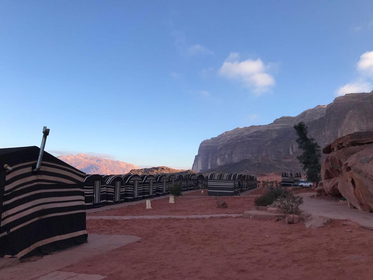 Wadi Rum Light Camp Exteriör bild